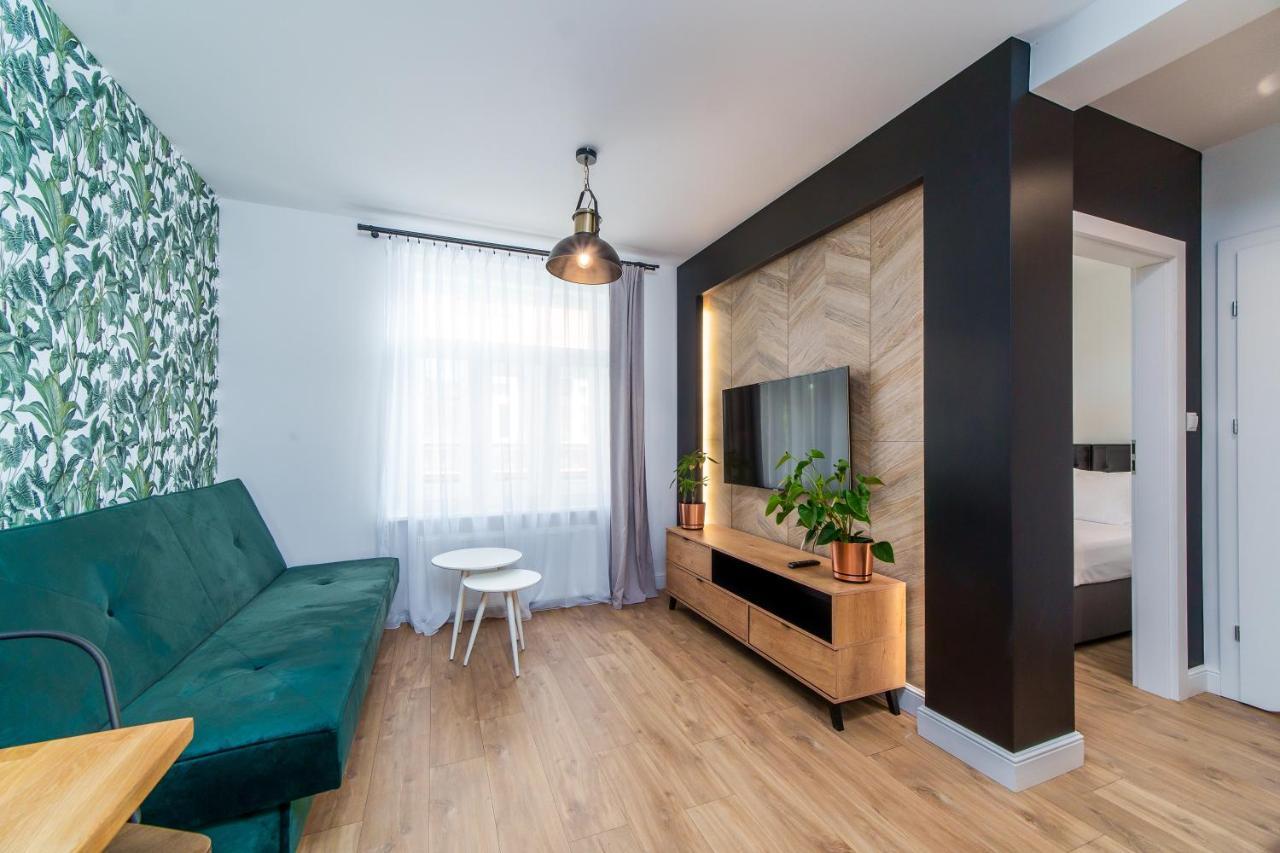 Rint - Zlota 8 Aparthotel Bialystok Bagian luar foto