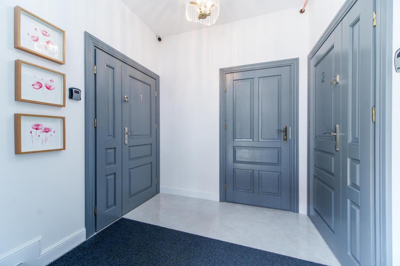 Rint - Zlota 8 Aparthotel Bialystok Bagian luar foto