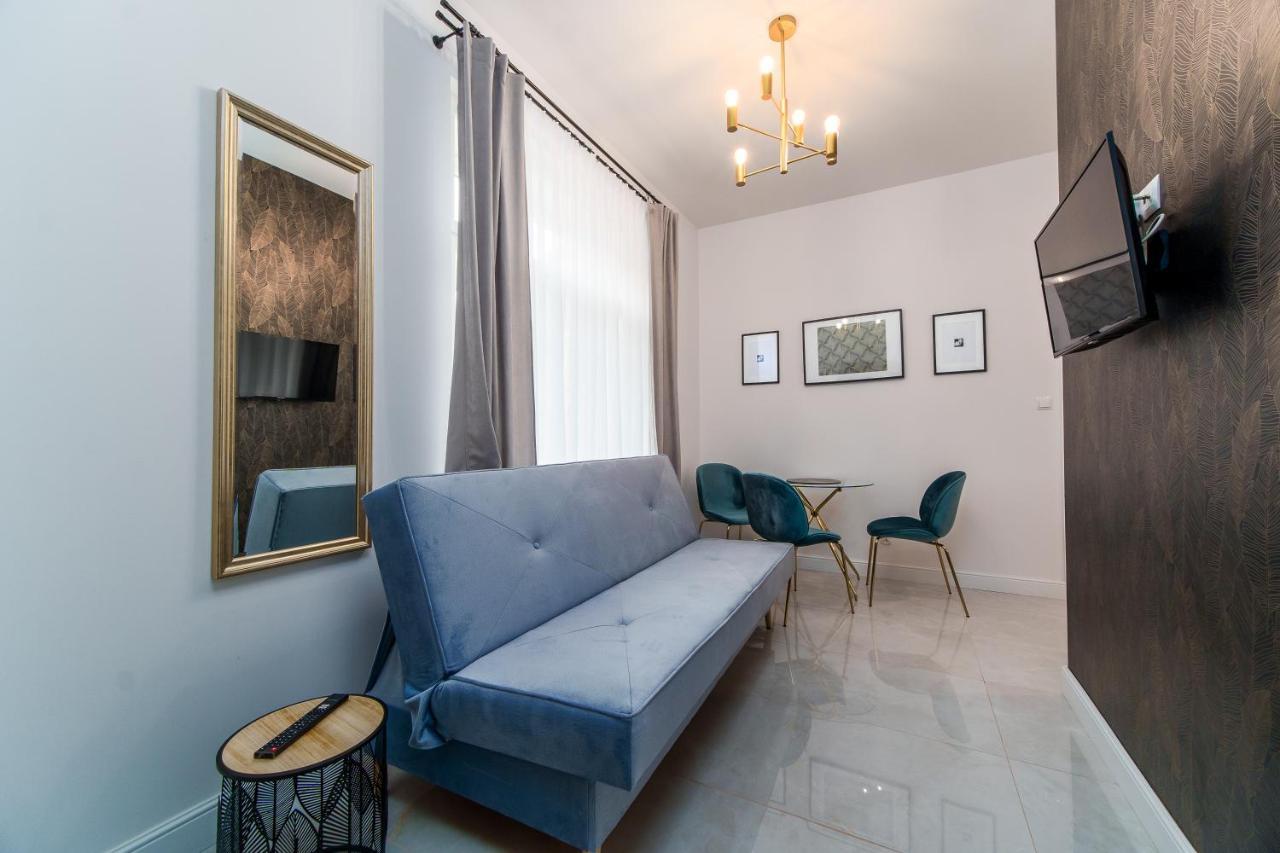 Rint - Zlota 8 Aparthotel Bialystok Bagian luar foto